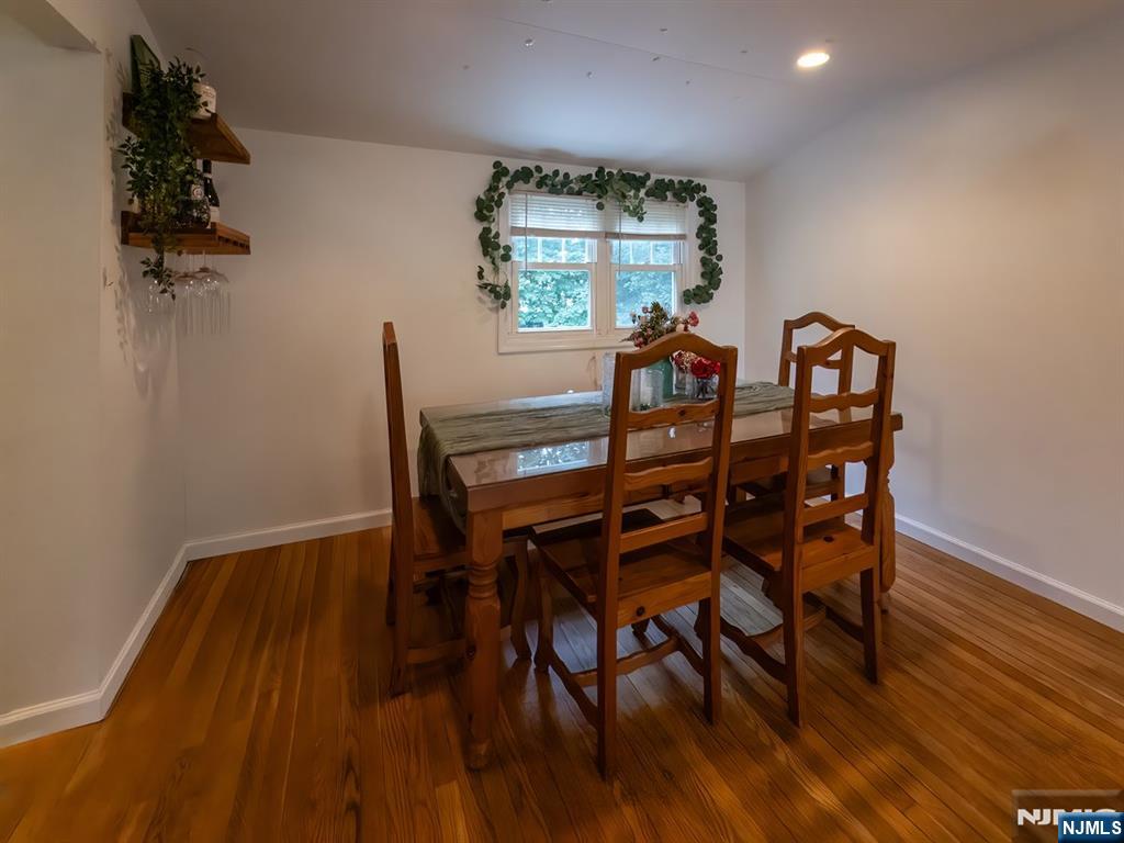 19 Bedford Road Dumont, NJ 07628 - Photo 18 of 39