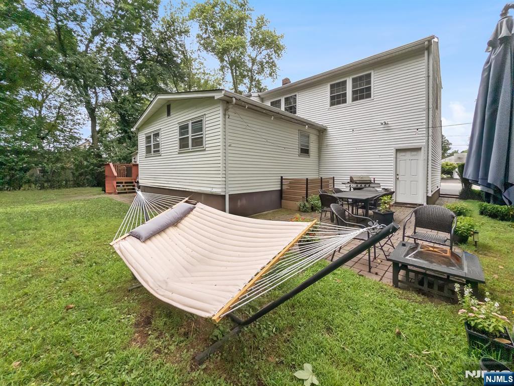 19 Bedford Road Dumont, NJ 07628 - Photo 32 of 39