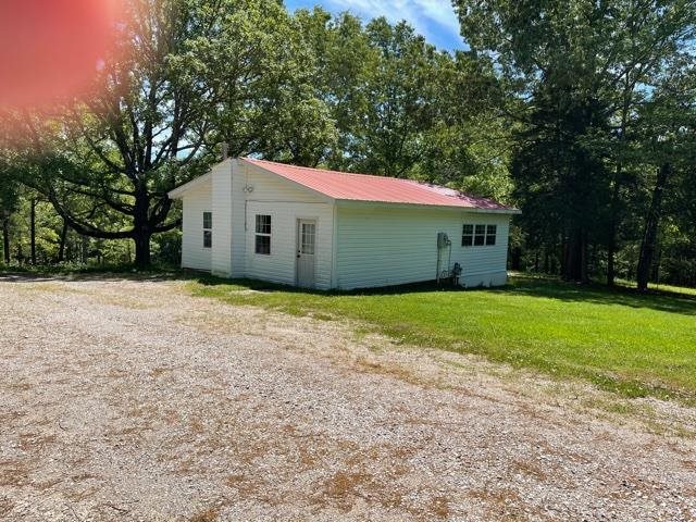805 Cardwell Road Middleton, TN 38052 - Photo 4 of 18 Gallery Image 4