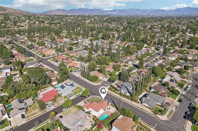 $1,349,950 | 19040 Celtic Street, Porter Ranch, CA 91326