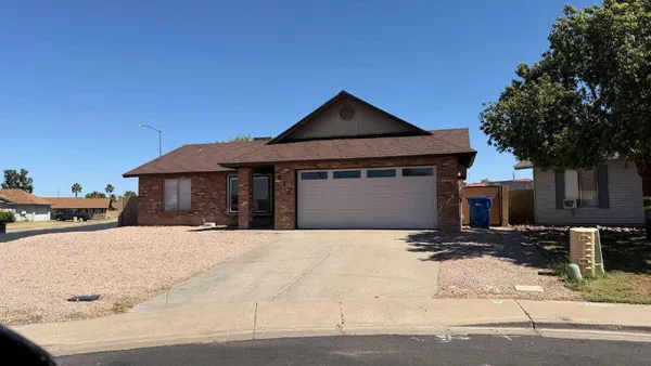$1,900 | 617 South Windsor, Mesa, AZ 85204