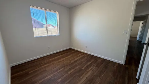 $1,900 | 617 South Windsor, Mesa, AZ 85204