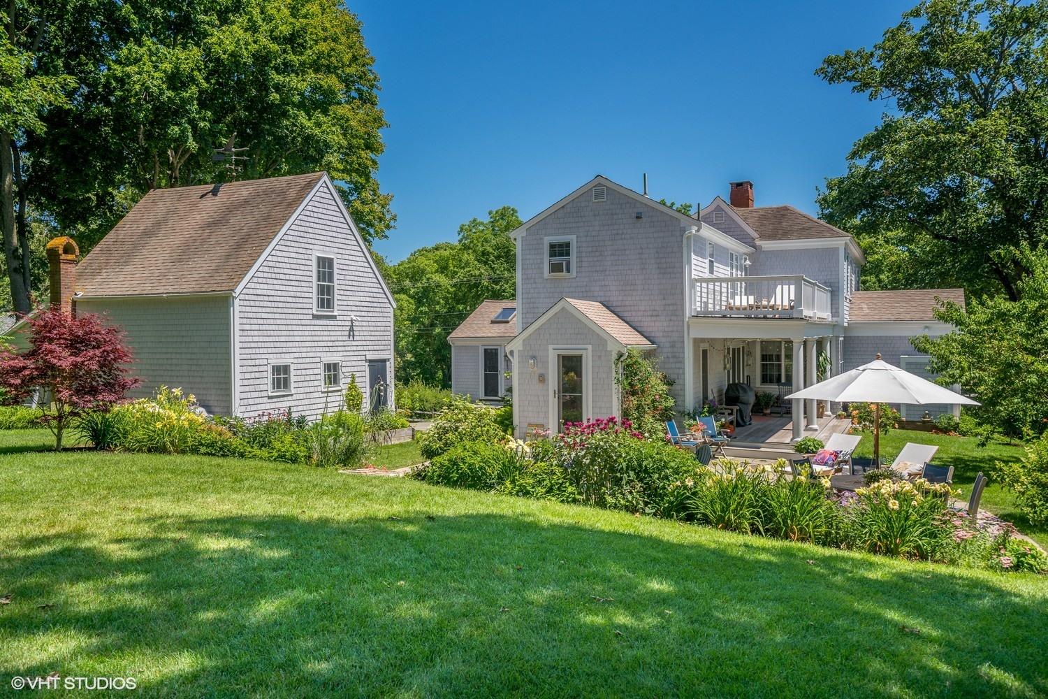 1747 Hyannis-Barnstable Road Barnstable, MA 02630 - Photo 24 of 28 26_1747HyannisRoad_59_RearView_MLSuse_15