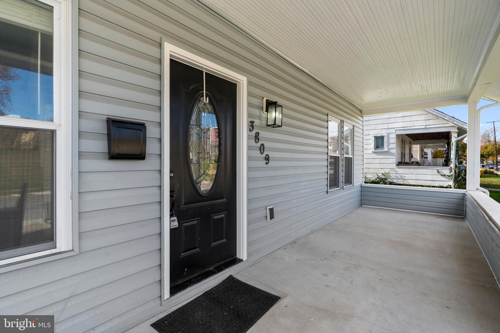 3809 West Cold Spring Lane Baltimore, MD 21215 - Photo 5 of 47 a view of an entryway of the house