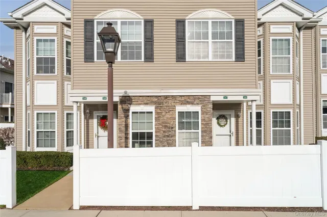 $585,000 | 357 Spring Drive, East Meadow, NY 11554