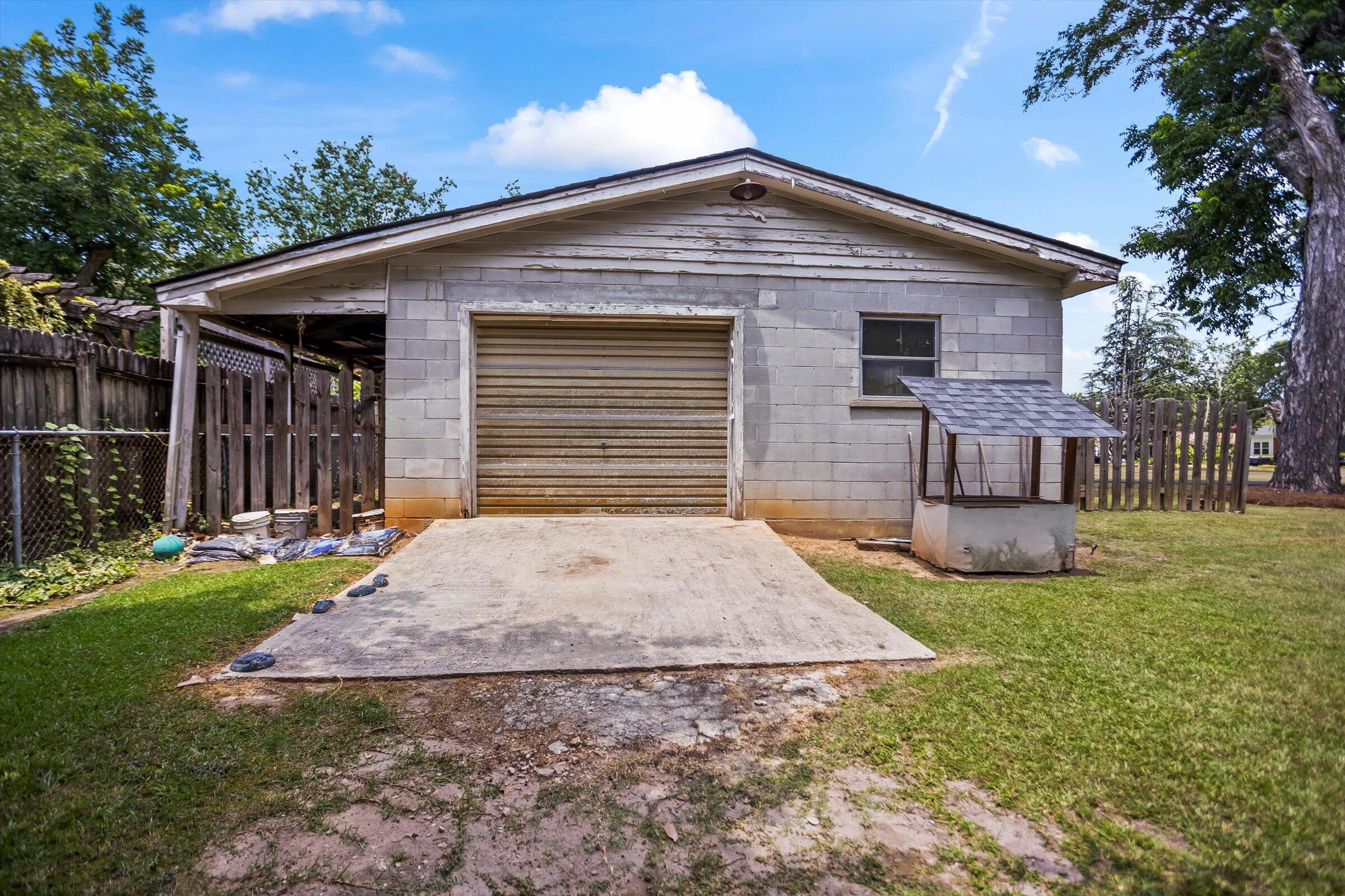 818 Calhoun Street Johnston, SC 29832 - Photo 46 of 49