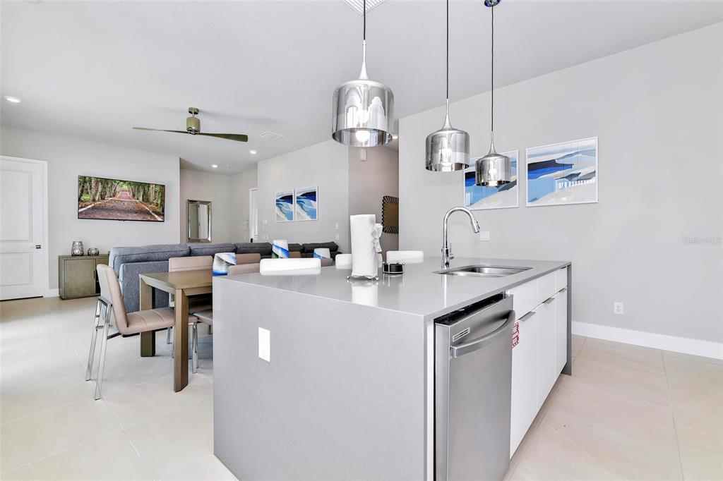7740 Sandy Ridge Drive, Unit 121 Reunion, FL 34747 - Photo 28 of 60