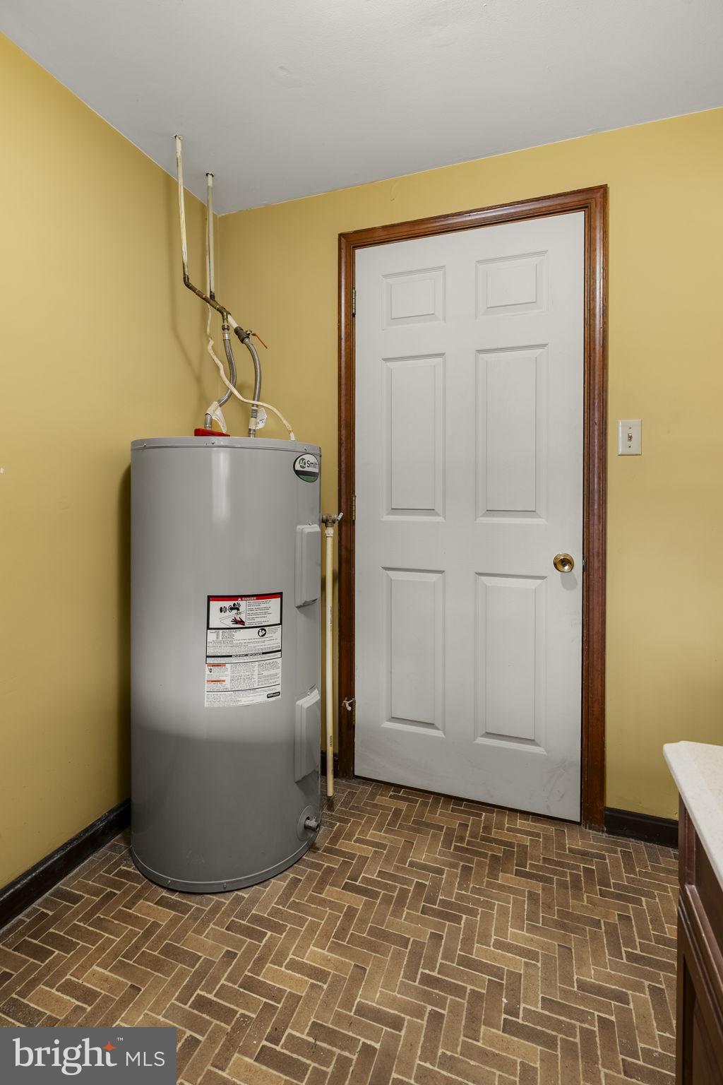 30 Buttonwood Drive Lititz, PA 17543 - Photo 35 of 43 a view of an empty room