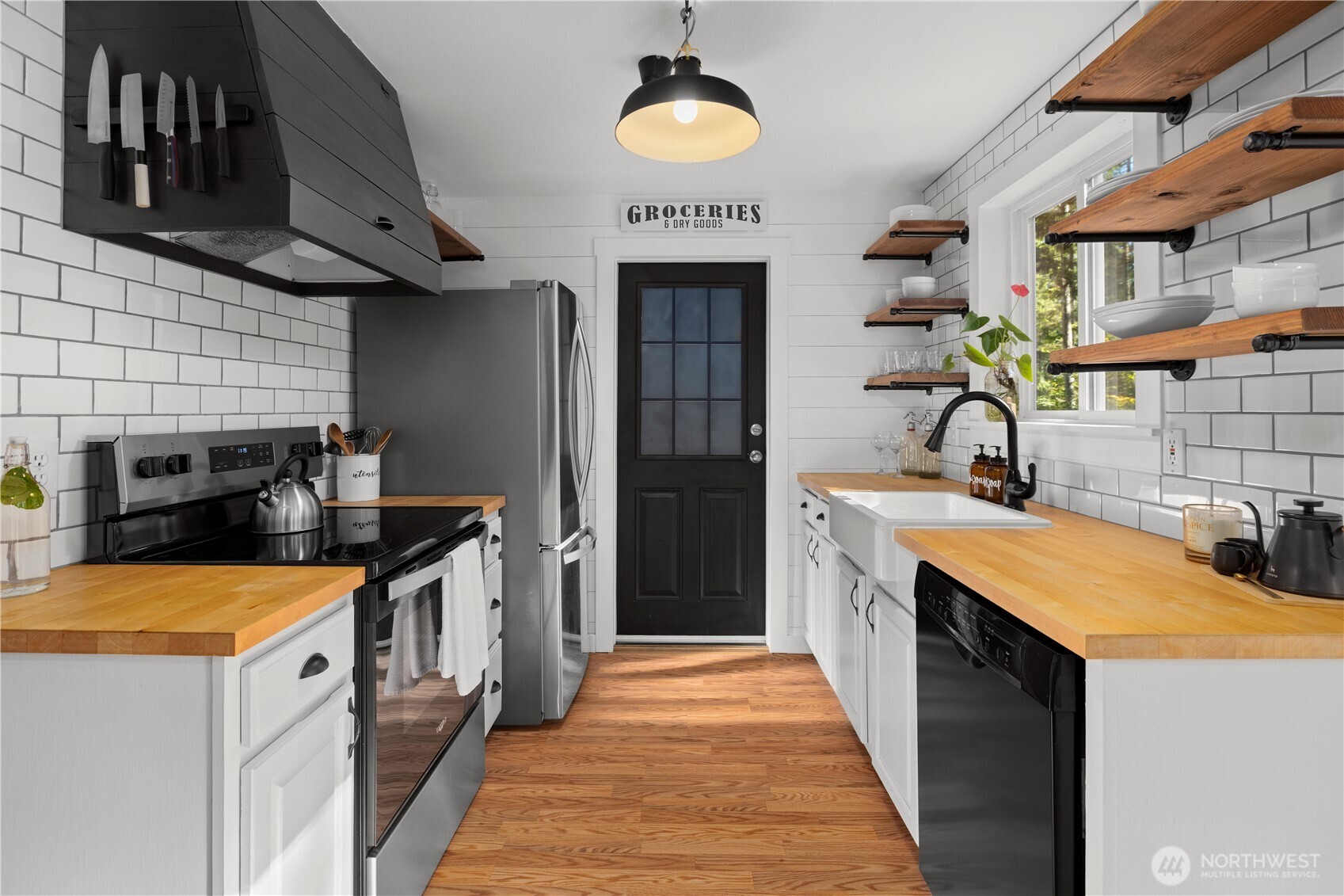 17024 427th Avenue Southeast North Bend, WA 98045 - Photo 8 of 40