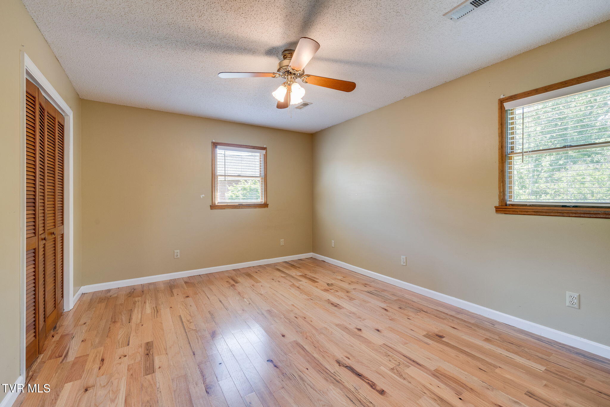 2015 Ridgefield Road Johnson City, TN 37601 - Photo 28 of 48 027