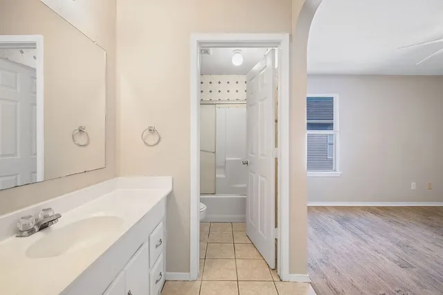 $995 | 2214 Katy Lane, Unit A, Georgetown, TX 78626