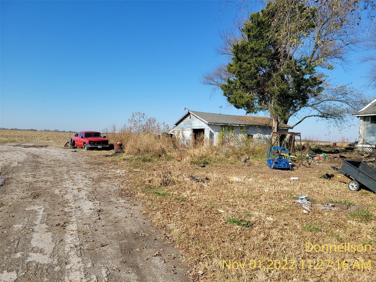 2227 Arrow Trail Donnellson, IL 62019 - Photo 2 of 4