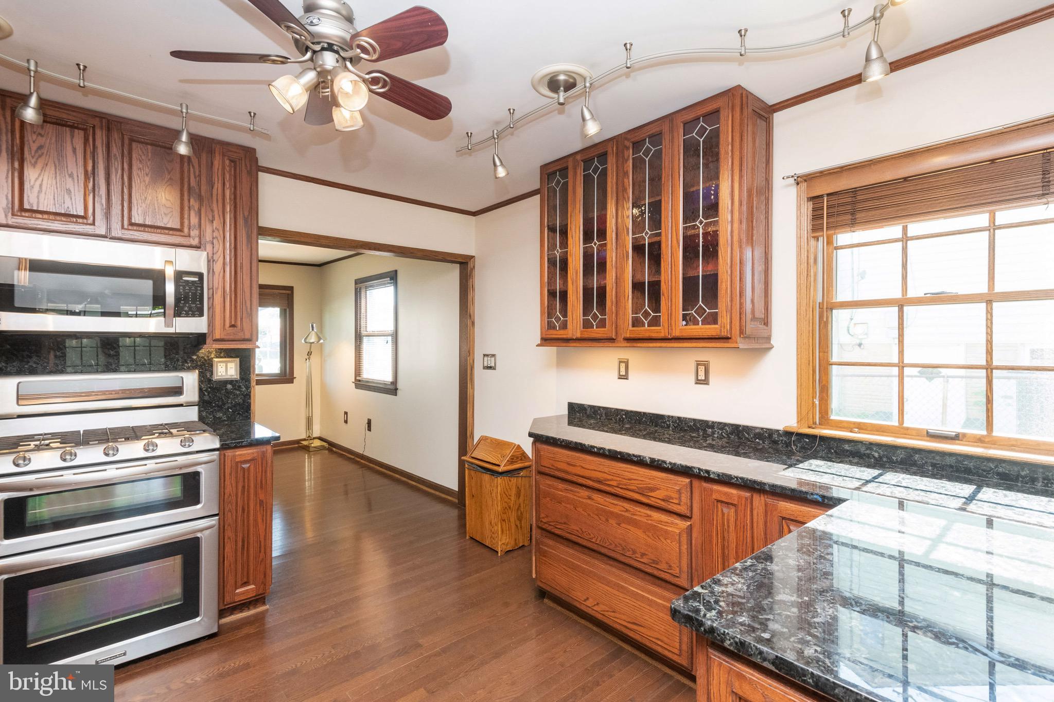 43 Honeycomb Road Baltimore, MD 21220 - Photo 8 of 28 Kitchen