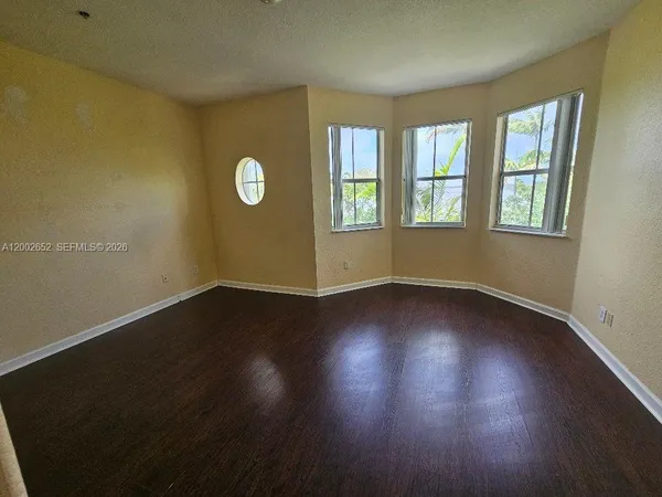 $255,000 | 1914 Shoma Drive, Unit 1914, Royal Palm Beach, FL 33414