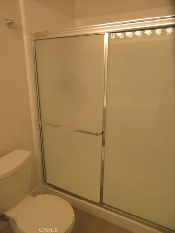 a view of livingroom and window