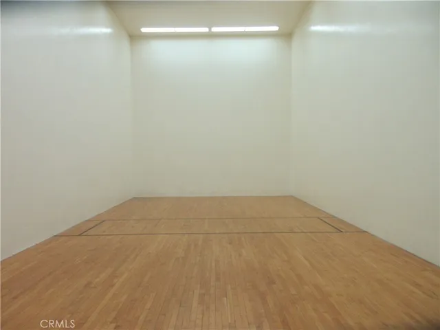 $3,675 | 18120 West Oxnard Street, Unit 82, Tarzana, CA 91356