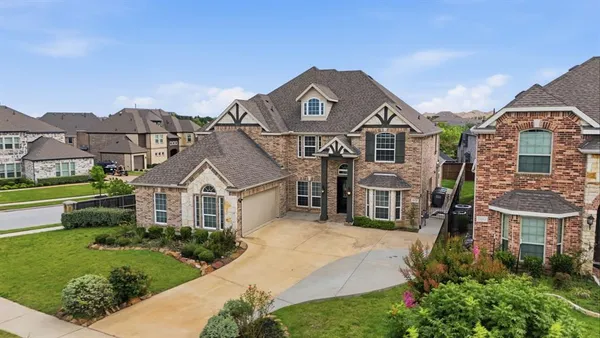 $719,900 | 1824 Silvery Canoe Way, Wylie, TX 75098