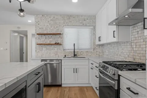 $899,900 | 5705 Jackson Drive, La Mesa, CA 91942