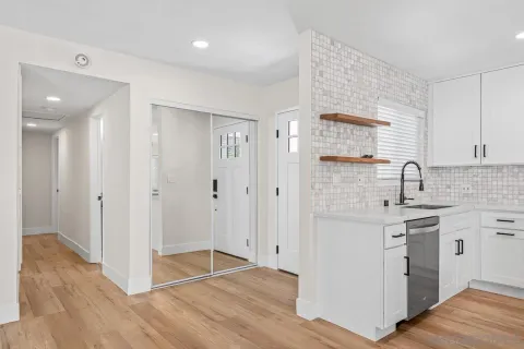 $899,900 | 5705 Jackson Drive, La Mesa, CA 91942