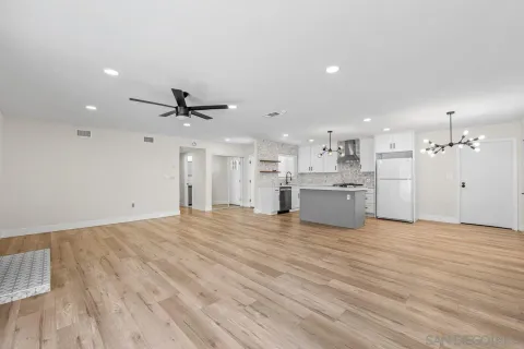 $899,900 | 5705 Jackson Drive, La Mesa, CA 91942