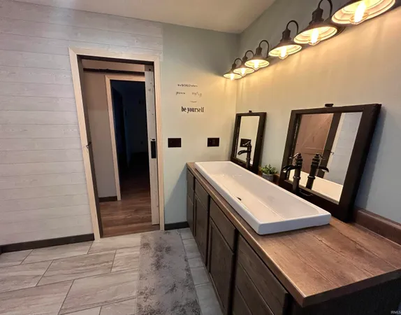 $250,000 | 2787 West Old Sr 28, Tipton, IN 46072