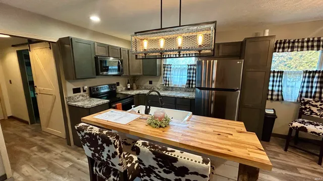 $249,900 | 2787 West Old Sr 28, Tipton, IN 46072