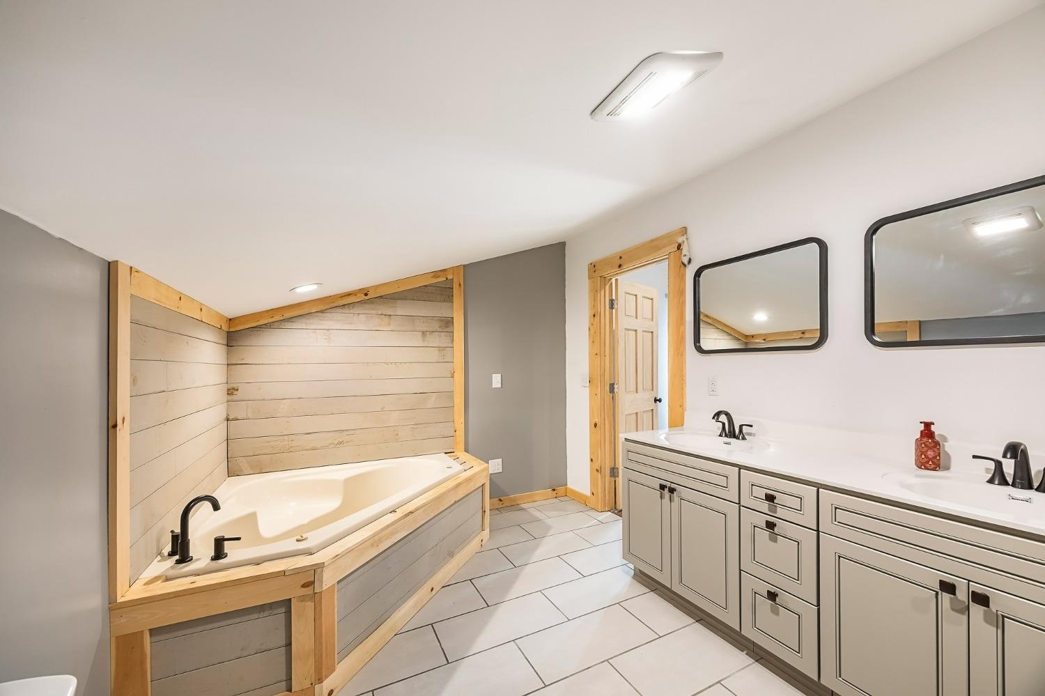 12596 Longbranch Road Moores Hill, IN 47032 - Photo 36 of 41 Gallery Image 36