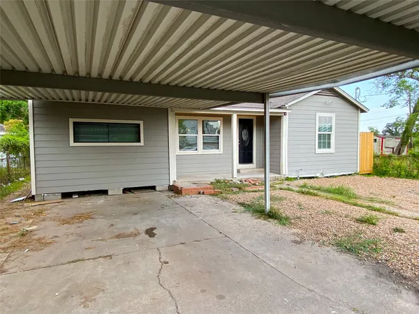 a backyard of a house