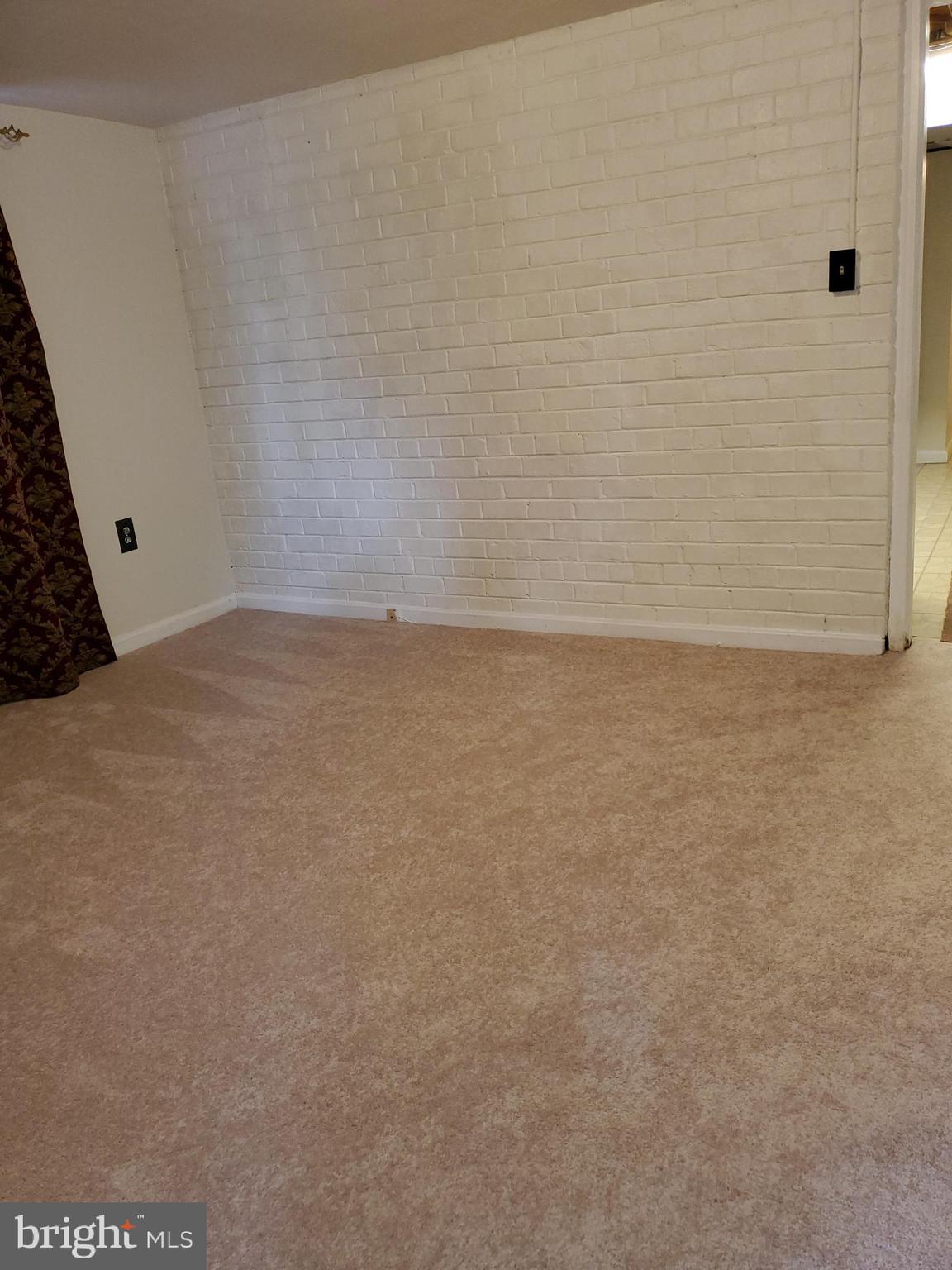 12046 Milton Street Silver Spring, MD 20902 - Photo 13 of 66