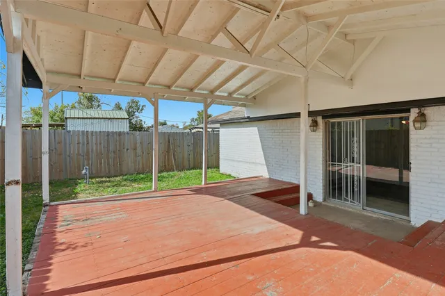 $1,800 | 6226 Antha Street, Houston, TX 77016