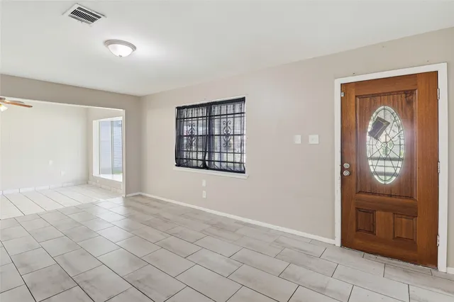 $1,800 | 6226 Antha Street, Houston, TX 77016