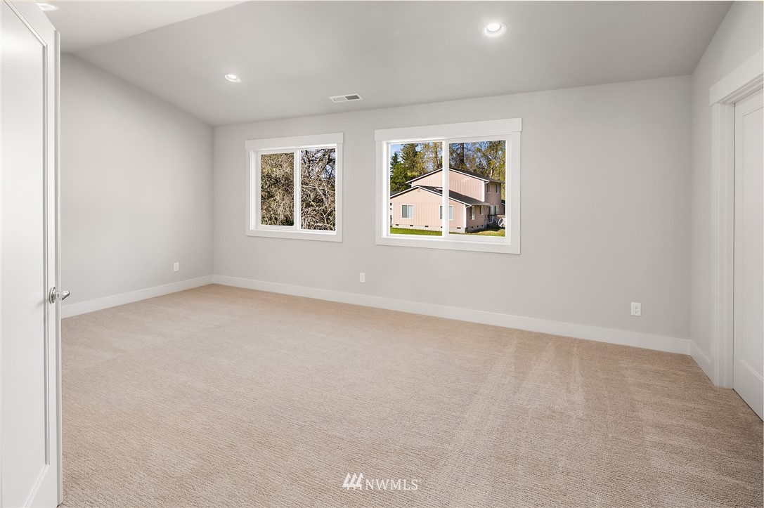 16006 Southeast 140th Street Renton, WA 98059 - Photo 15 of 20