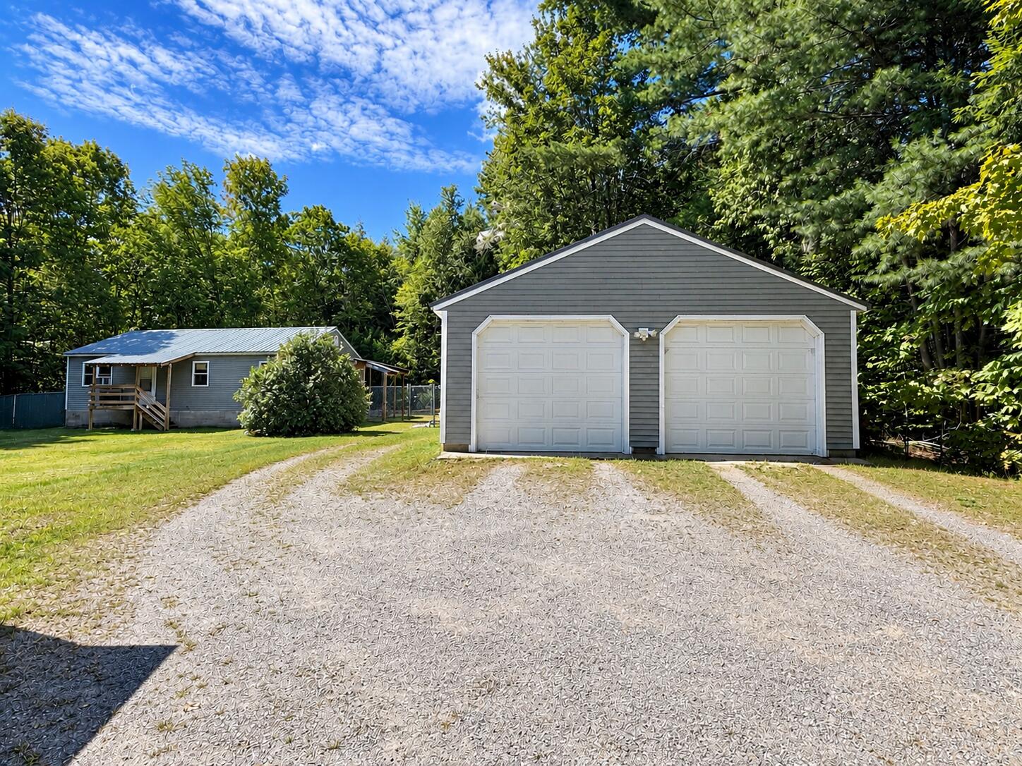 57 Darling Road Hudson, ME 04449 - Photo 4 of 33 AAF9EA0E-F165-4F7F-B813-2148B3A9CB5F