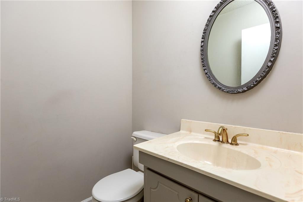 211 Northpoint Avenue, Unit D High Point, NC 27262 - Photo 14 of 20 Gallery Image 14