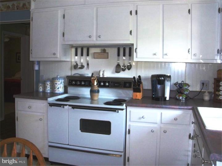 37 Jackson Road Gilbertsville, PA 19525 - Photo 13 of 25 Gallery Image 13