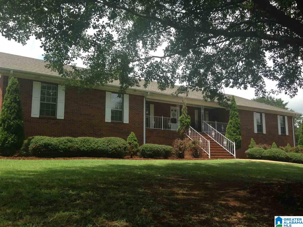 637 Flint Hill Road Bessemer, AL 35022 - Photo 2 of 47