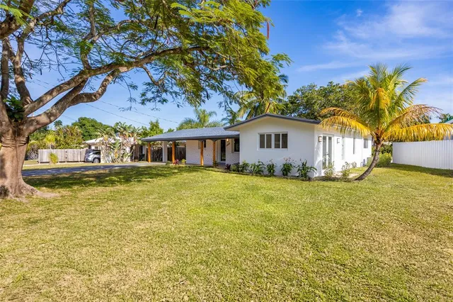 $649,900 | 3400 Northeast 17th Way, Oakland Park, FL 33334