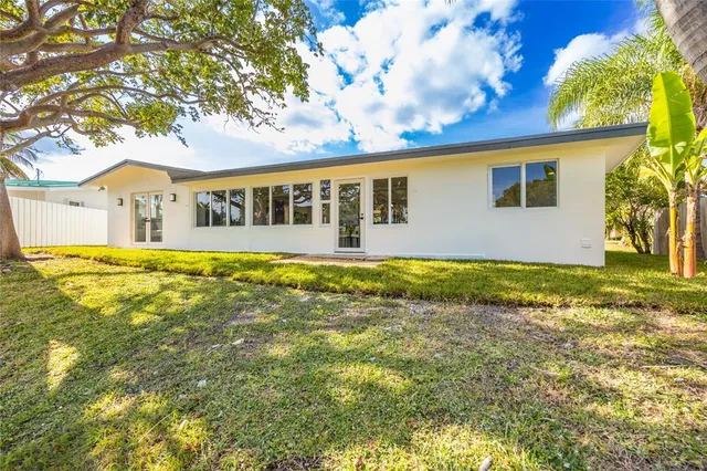 $649,900 | 3400 Northeast 17th Way, Oakland Park, FL 33334