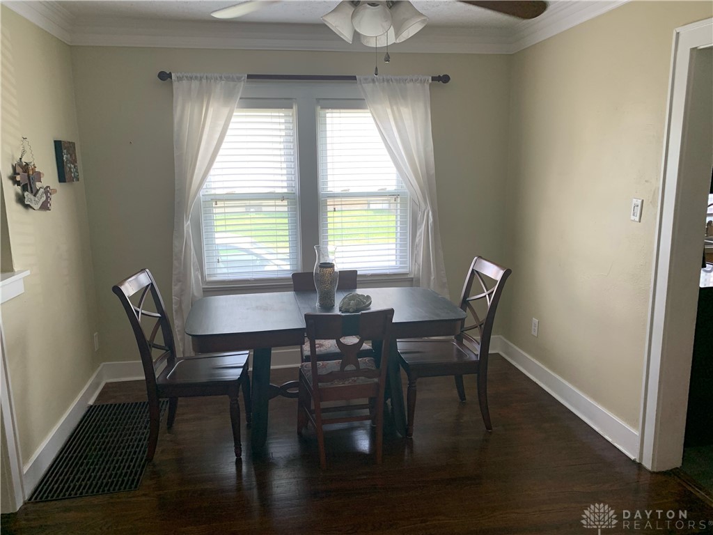 1551 Coventry Road Dayton, OH 45410 - Photo 8 of 41 Dining room