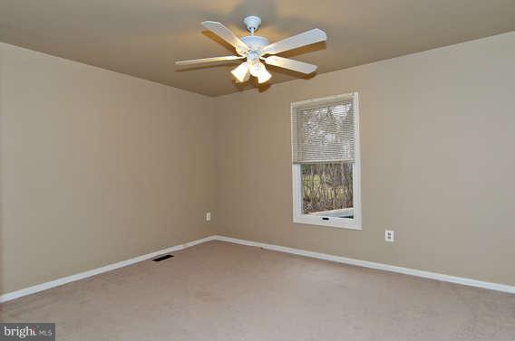 13 Autumn Ridge Court Silver Spring, MD 20906 - Photo 22 of 30 Bedroom