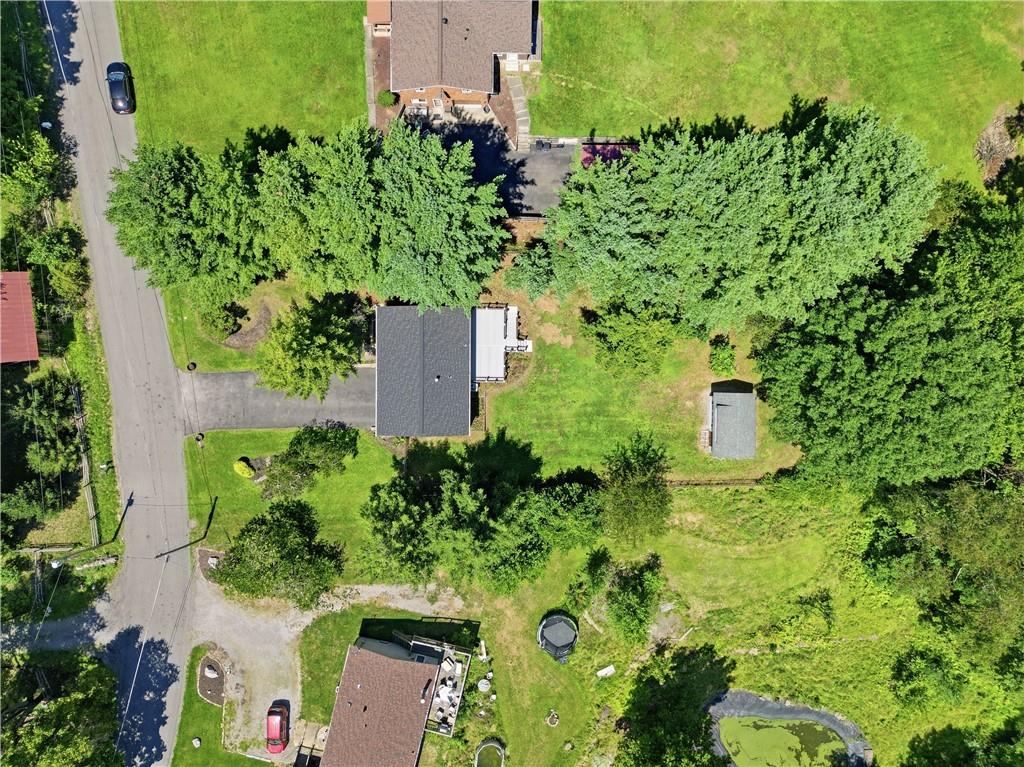 1 Acre Of Property!