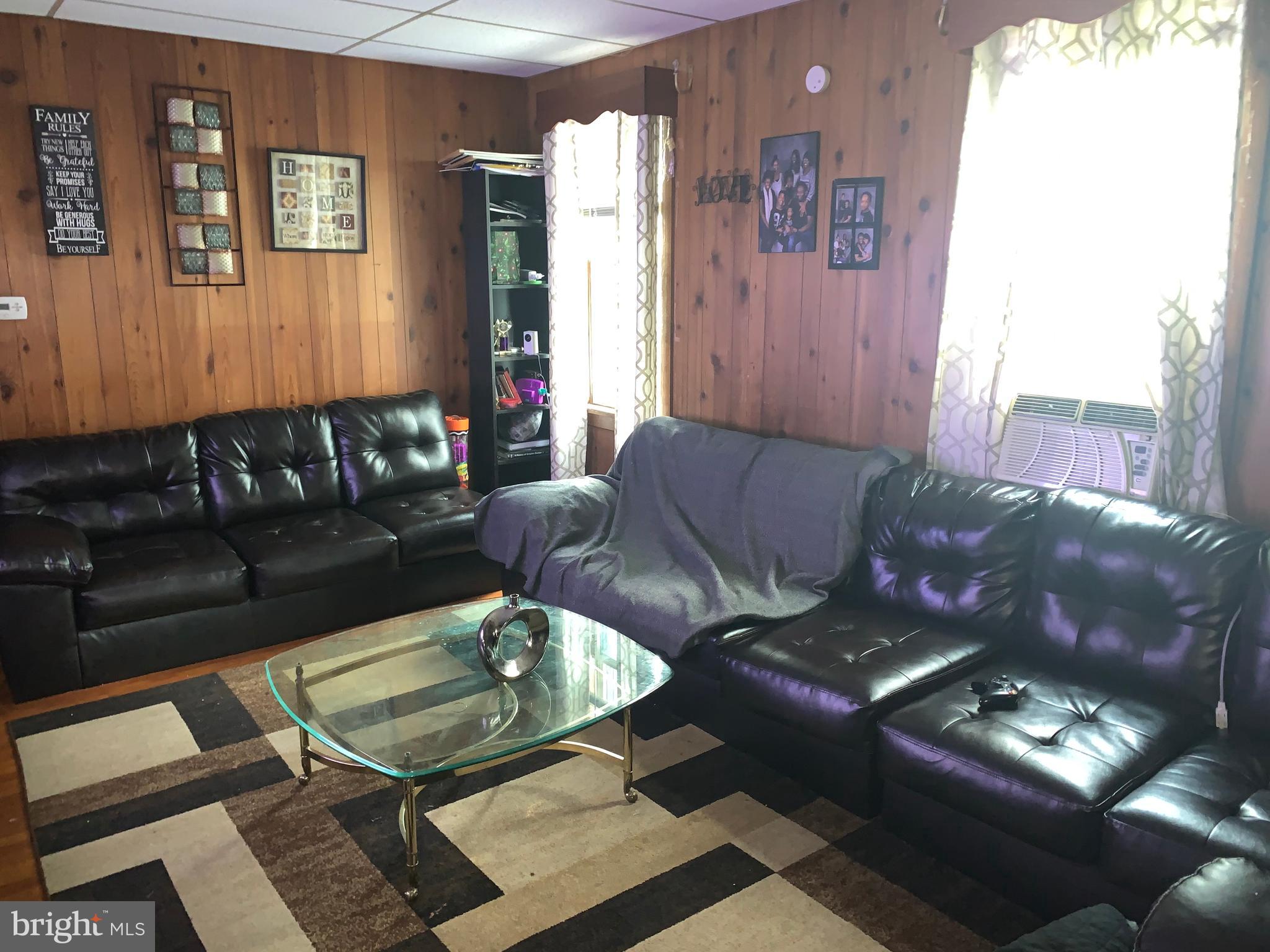 822 Columbus Road Burlington, NJ 08016 - Photo 2 of 20 Gallery Image 2