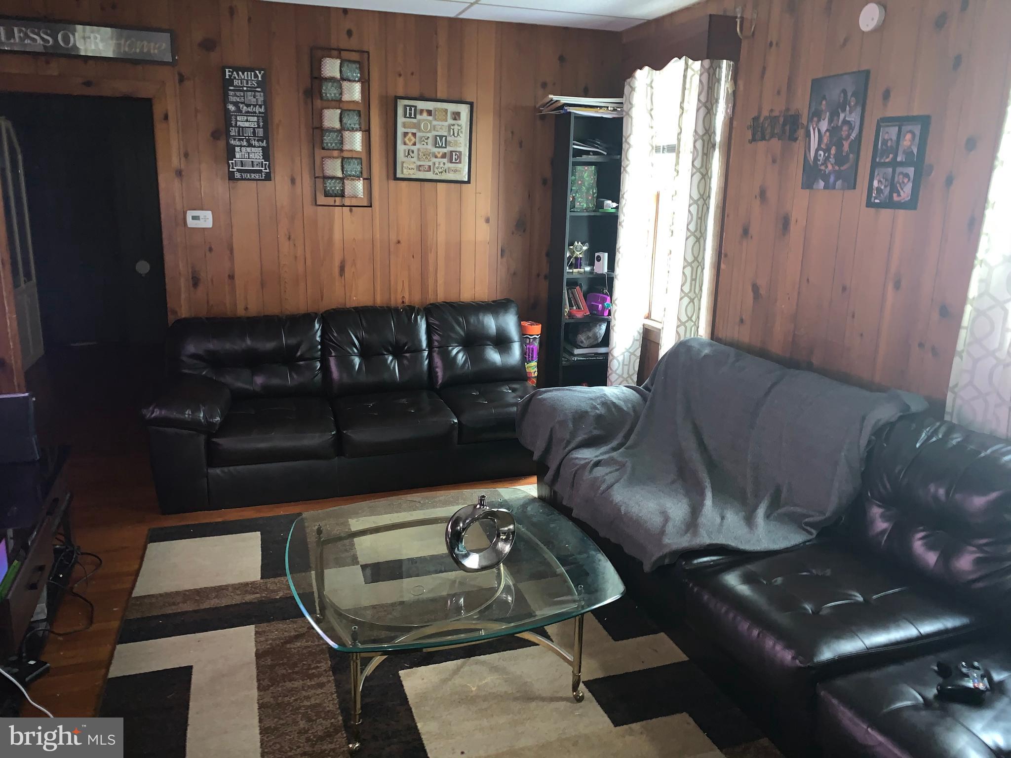 822 Columbus Road Burlington, NJ 08016 - Photo 3 of 20 Gallery Image 3