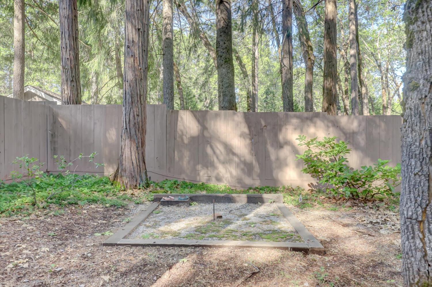 12523 Banner Lava Cap Road Nevada City, CA 95959 - Photo 33 of 57 a view of a backyard