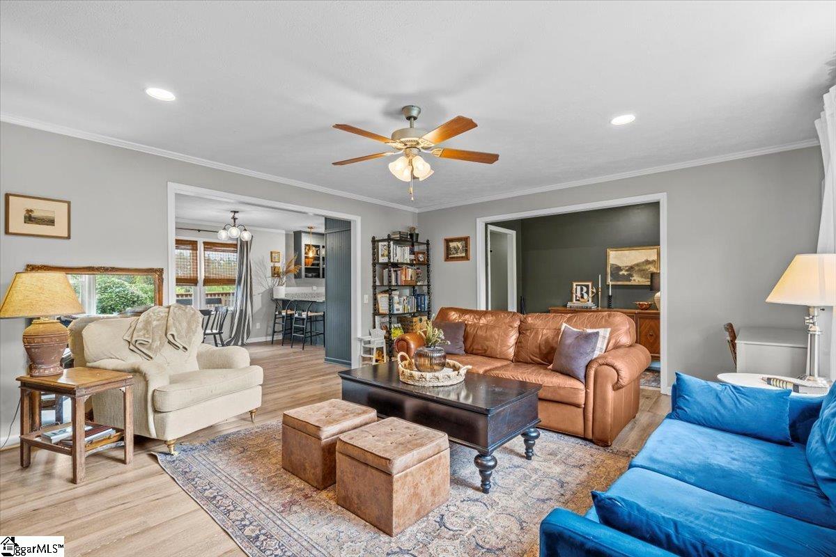 1336 Ridge Road Greenville, SC 29607 - Photo 8 of 22 Gallery Image 8
