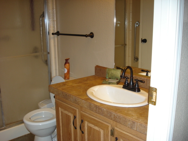 7560 Brett Road Shingletown, CA 96088 - Photo 8 of 13 Guest Bath