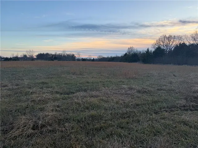 $240,000 | South Stubbs Road, Quenemo, KS 66528