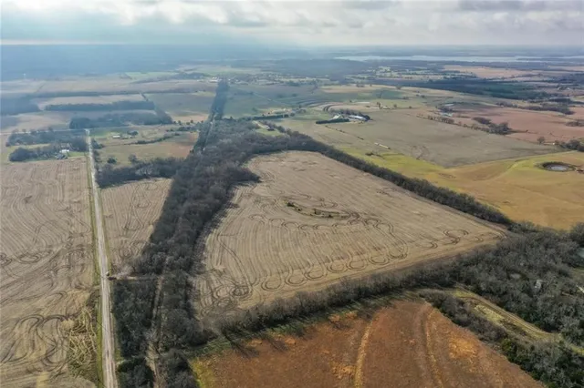$240,000 | South Stubbs Road, Quenemo, KS 66528