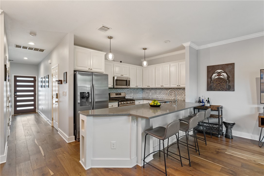 5901 Bolm Road, Unit E Austin, TX 78721 - Photo 1 of 1 Gallery Image 1