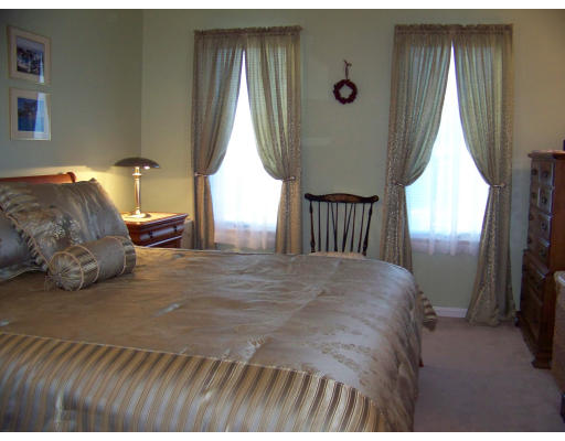 101 Abington Road, Unit 101 Danvers, MA 01923 - Photo 4 of 4 Gallery Image 4